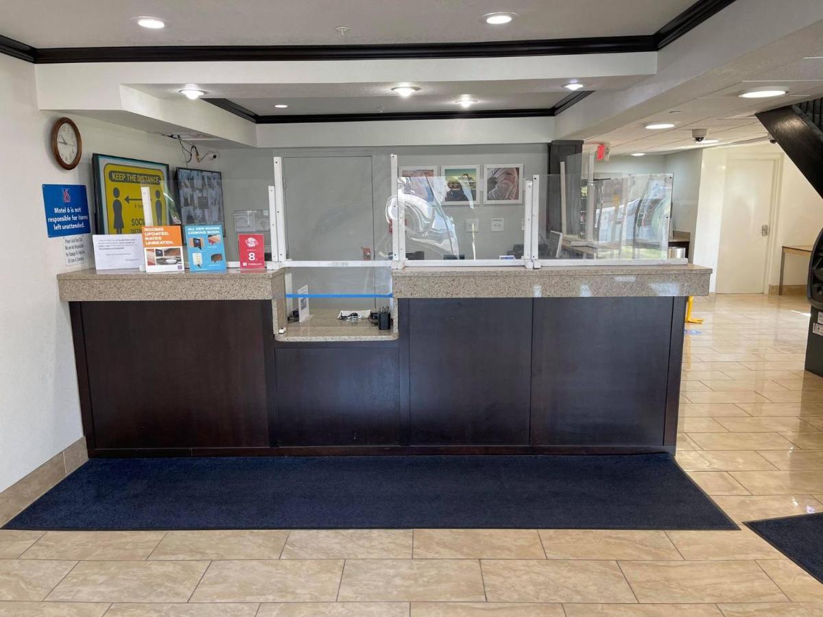 Studio 6 Peoria Il Экстерьер фото