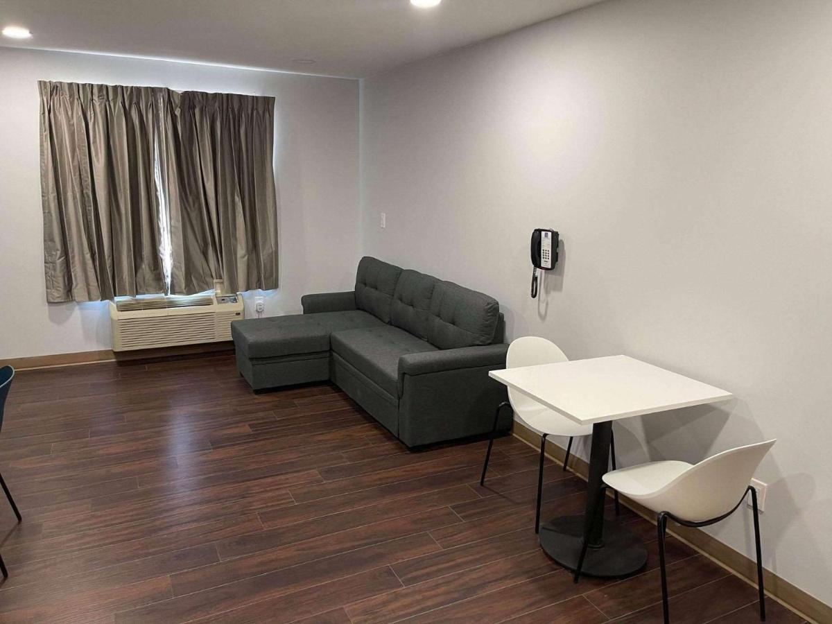Studio 6 Peoria Il Экстерьер фото